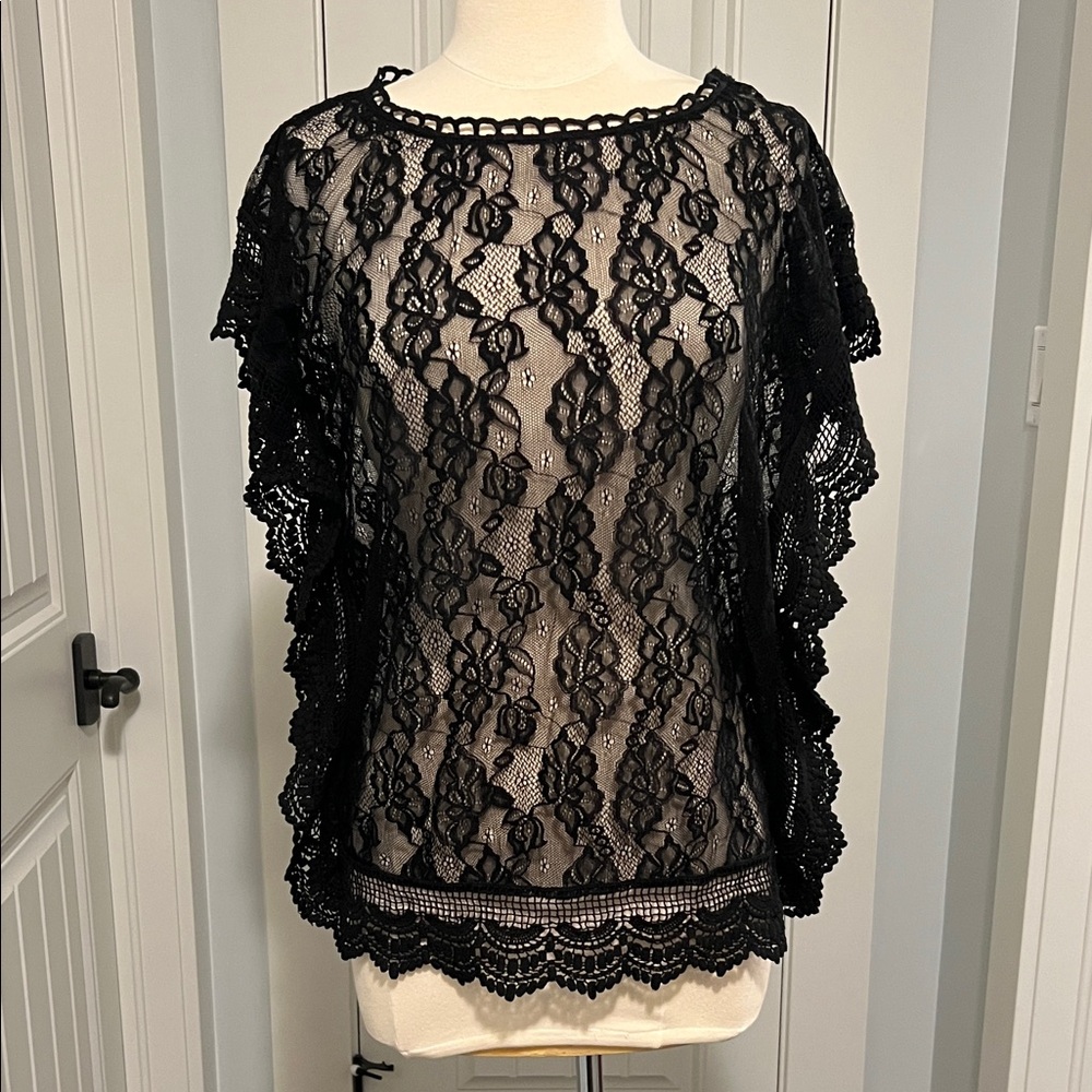 Le Chateau Elegant Black Lace Top